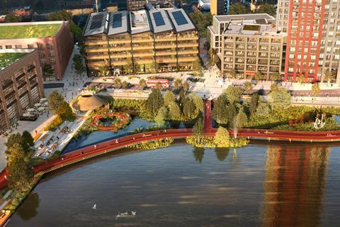 Q8M6FUEGZDQH208_Canada_Water_Dockside_-_British_Land_1