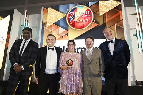 Aldermore’s John Carter hands the Innovation award to IIS’s Tom White, Kirsty Looms & Chris Cater