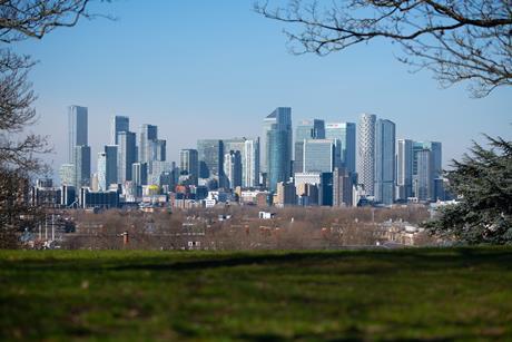Canary Wharf_credit_shutterstock_BradleyStearn_1933043999